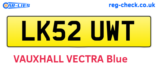 LK52UWT are the vehicle registration plates.