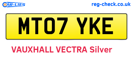 MT07YKE are the vehicle registration plates.
