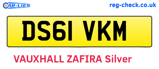 DS61VKM are the vehicle registration plates.