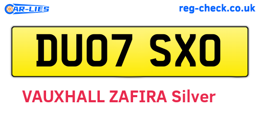 DU07SXO are the vehicle registration plates.