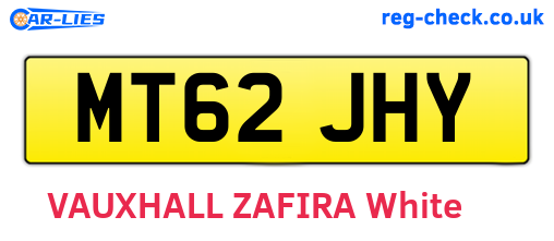 MT62JHY are the vehicle registration plates.