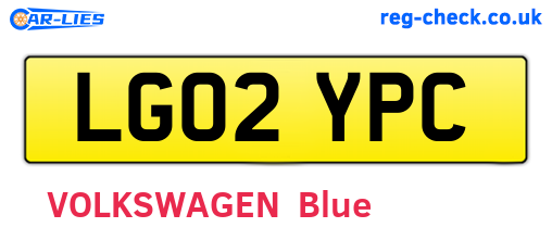 LG02YPC are the vehicle registration plates.
