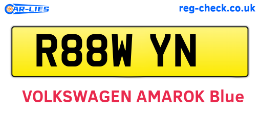 R88WYN are the vehicle registration plates.