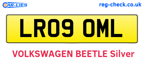 LR09OML are the vehicle registration plates.
