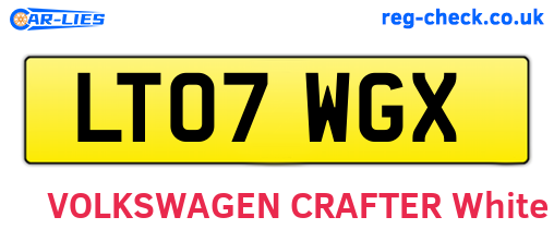 LT07WGX are the vehicle registration plates.