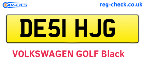 DE51HJG are the vehicle registration plates.
