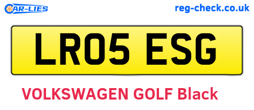 LR05ESG are the vehicle registration plates.