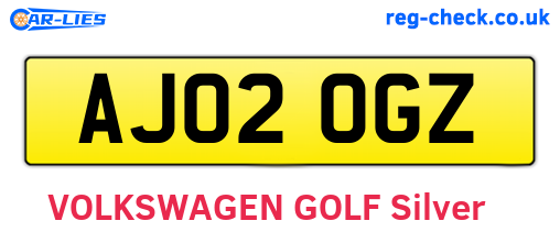 AJ02OGZ are the vehicle registration plates.
