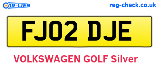 FJ02DJE are the vehicle registration plates.