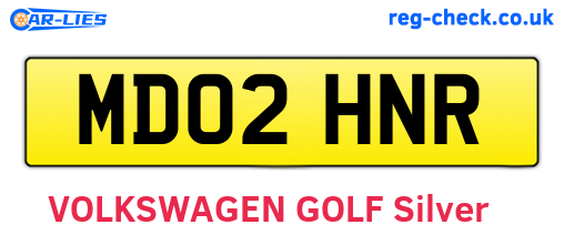 MD02HNR are the vehicle registration plates.