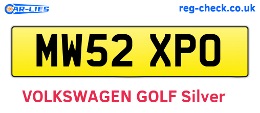 MW52XPO are the vehicle registration plates.