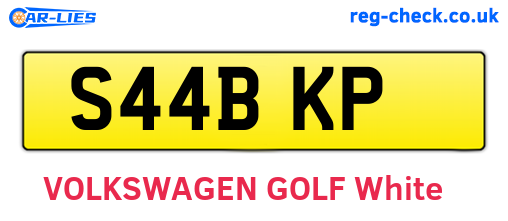 S44BKP are the vehicle registration plates.