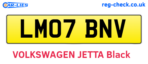 LM07BNV are the vehicle registration plates.