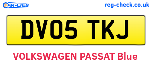 DV05TKJ are the vehicle registration plates.