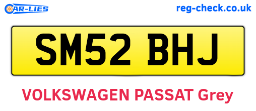 SM52BHJ are the vehicle registration plates.
