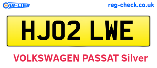 HJ02LWE are the vehicle registration plates.