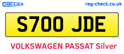 S700JDE are the vehicle registration plates.