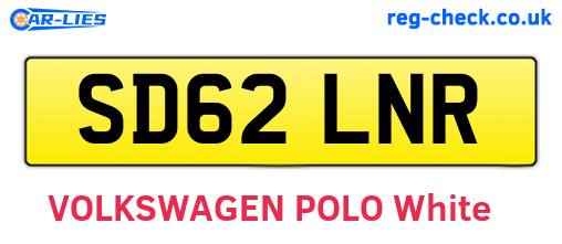 SD62LNR are the vehicle registration plates.