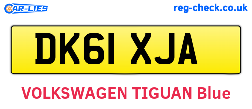 DK61XJA are the vehicle registration plates.