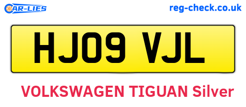 HJ09VJL are the vehicle registration plates.