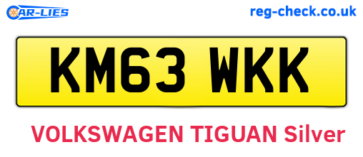 KM63WKK are the vehicle registration plates.