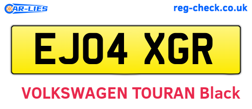 EJ04XGR are the vehicle registration plates.