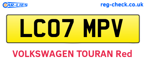 LC07MPV are the vehicle registration plates.
