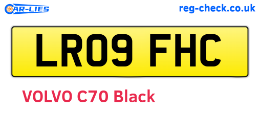 LR09FHC are the vehicle registration plates.