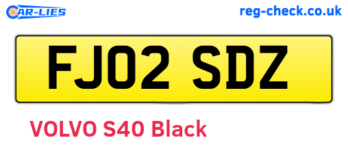 FJ02SDZ are the vehicle registration plates.