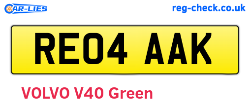 RE04AAK are the vehicle registration plates.