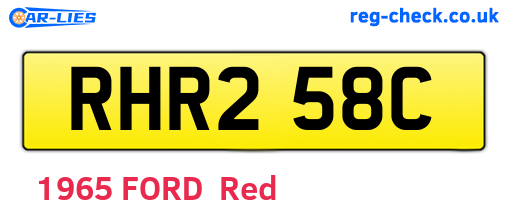 RHR258C are the vehicle registration plates.