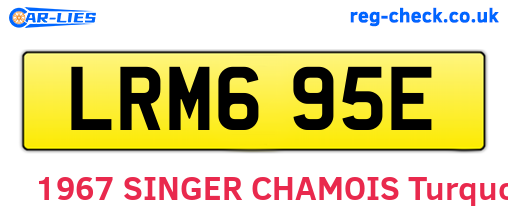 LRM695E are the vehicle registration plates.