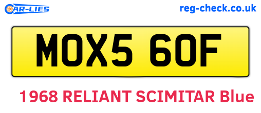 MOX560F are the vehicle registration plates.