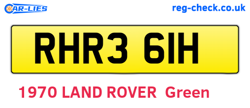 RHR361H are the vehicle registration plates.
