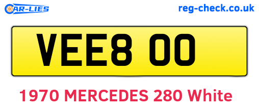 VEE800 are the vehicle registration plates.