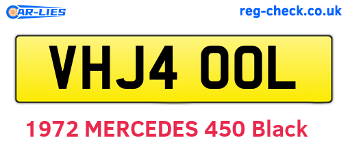 VHJ400L are the vehicle registration plates.