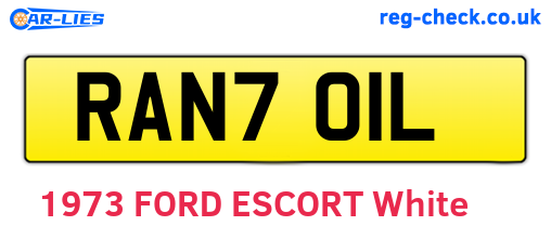 RAN701L are the vehicle registration plates.