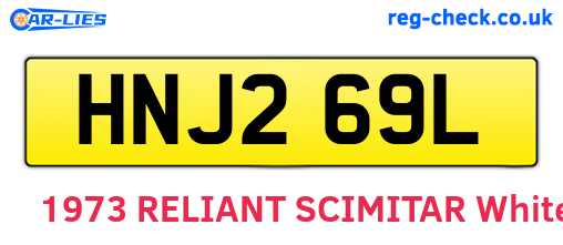 HNJ269L are the vehicle registration plates.