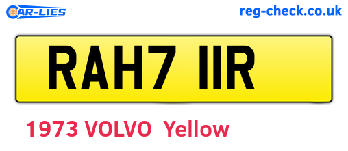 RAH711R are the vehicle registration plates.