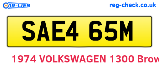 SAE465M are the vehicle registration plates.
