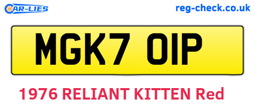 MGK701P are the vehicle registration plates.