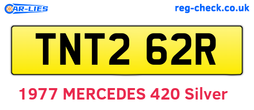TNT262R are the vehicle registration plates.