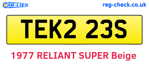TEK223S are the vehicle registration plates.