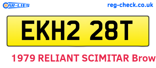 EKH228T are the vehicle registration plates.