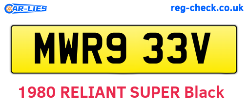 MWR933V are the vehicle registration plates.
