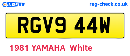 RGV944W are the vehicle registration plates.