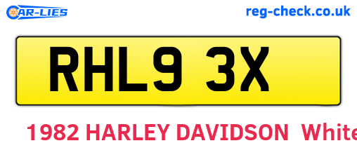 RHL93X are the vehicle registration plates.