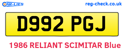 D992PGJ are the vehicle registration plates.