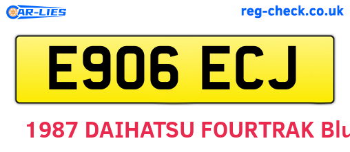 E906ECJ are the vehicle registration plates.