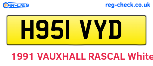 H951VYD are the vehicle registration plates.